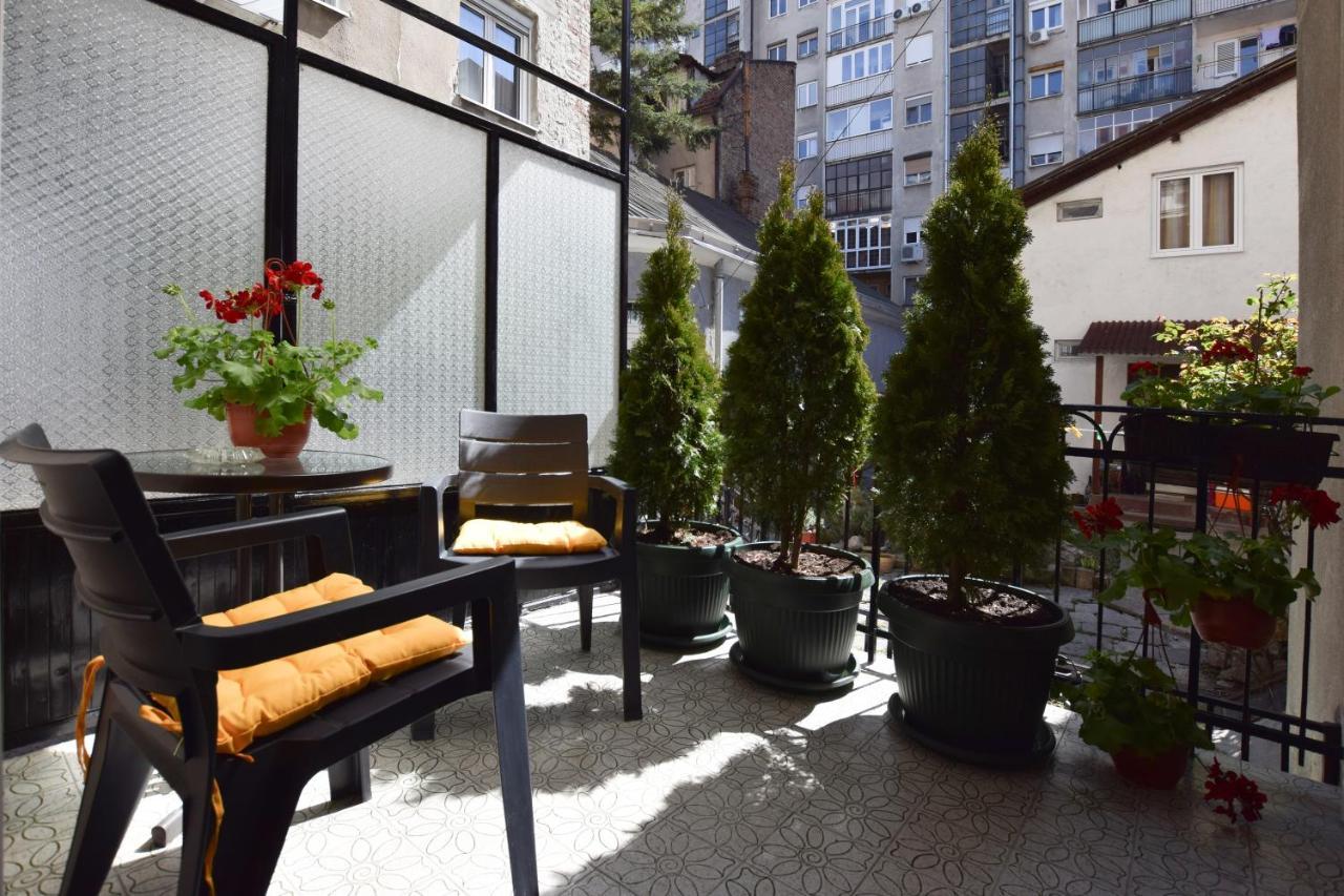 Crown Apartment - Your Most Comfortable Stay Belgrado Exterior foto